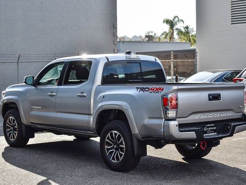 Used 2021 Toyota Tacoma TRD Sport image 5