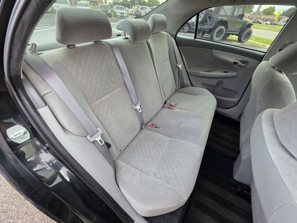 Used 2009 Toyota Corolla LE w/ Preferred Accessory Pkg FWD image 19