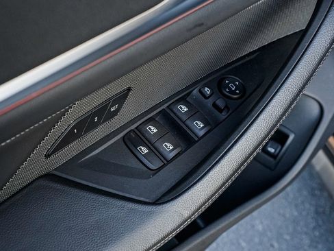 Used 2022 BMW M440i xDrive Gran Coupe w/ Premium Package image 10