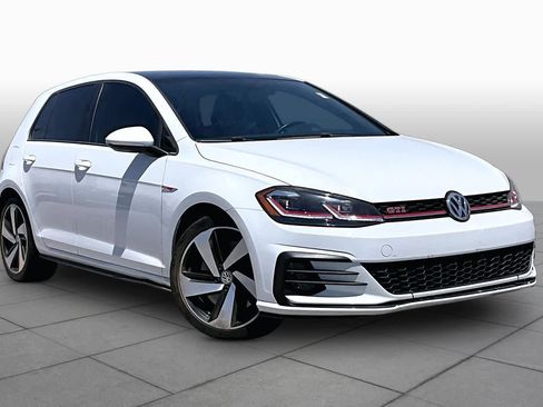 Used 2019 Volkswagen GTI SE FWD image 3