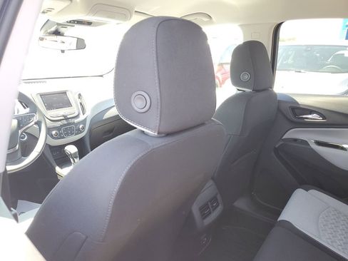 Certified 2024 Chevrolet Equinox LT w/ LPO, Floor Liner Package FWD image 30
