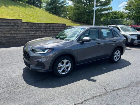 Used 2024 Honda HR-V LX image 9