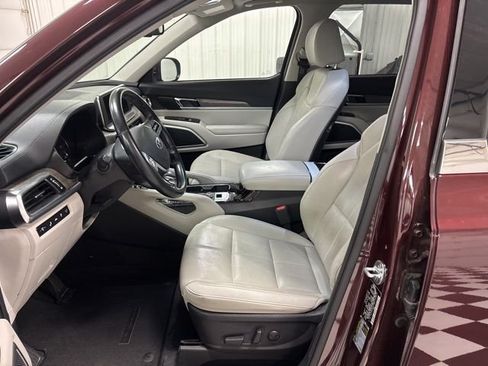 Used 2021 Kia Telluride EX FWD image 6