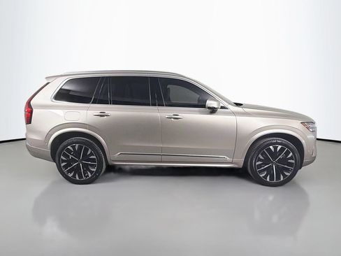 New 2026 Volvo XC90 T8 Plus w/ Protection Package Premier AWD/4WD image 4