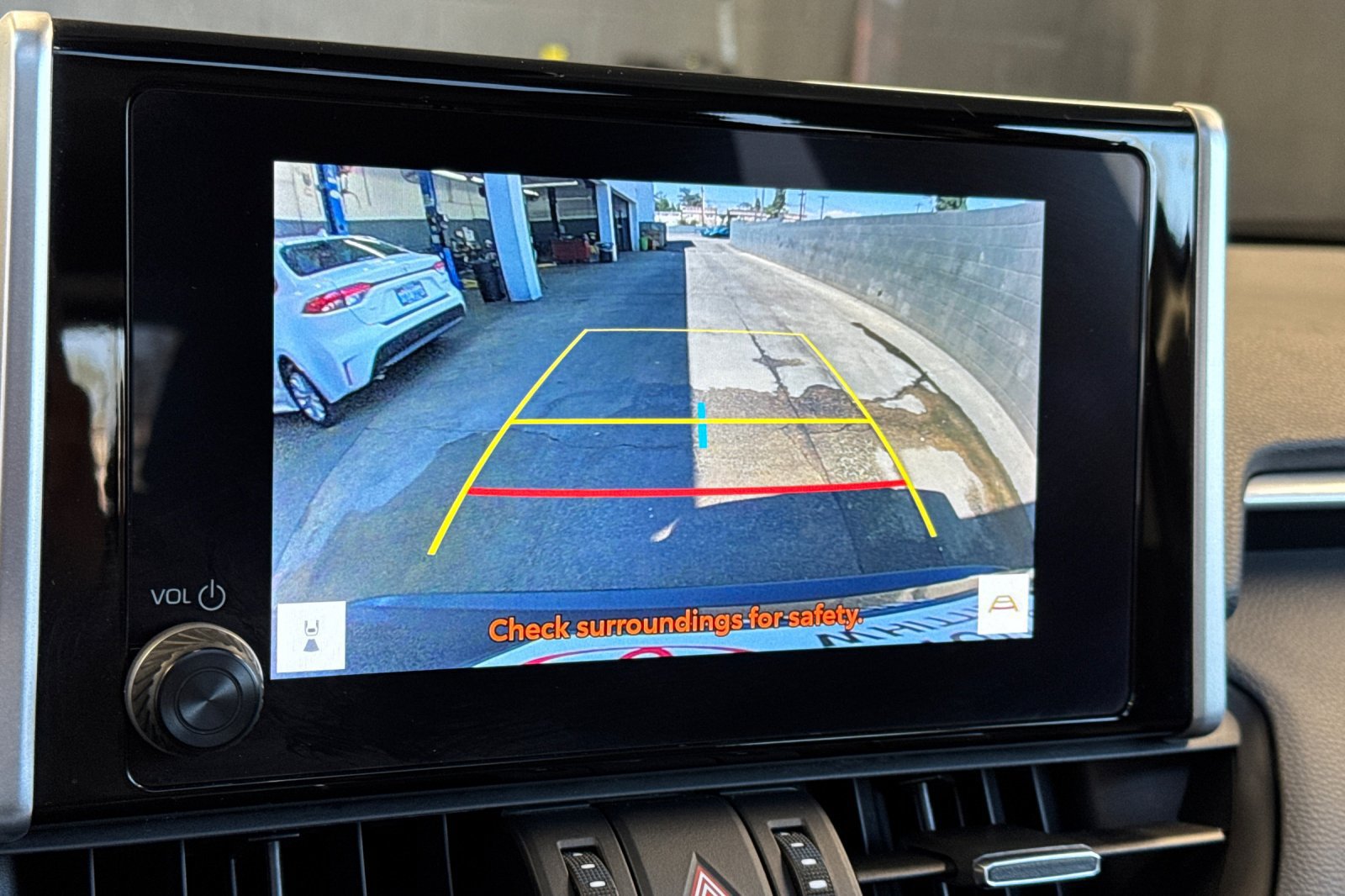 Used 2023 Toyota RAV4 XLE Premium FWD image 26