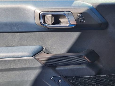 Used 2024 Ford Bronco Outer Banks image 25