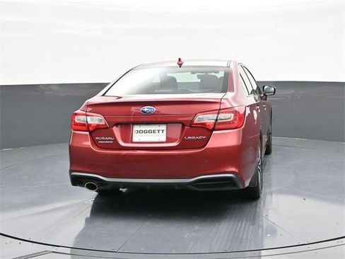 Used 2019 Subaru Legacy 2.5i Premium image 11