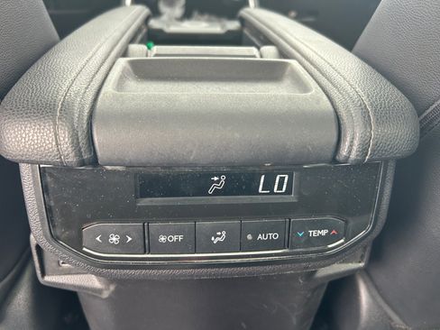 Used 2025 Toyota Grand Highlander FWD image 24