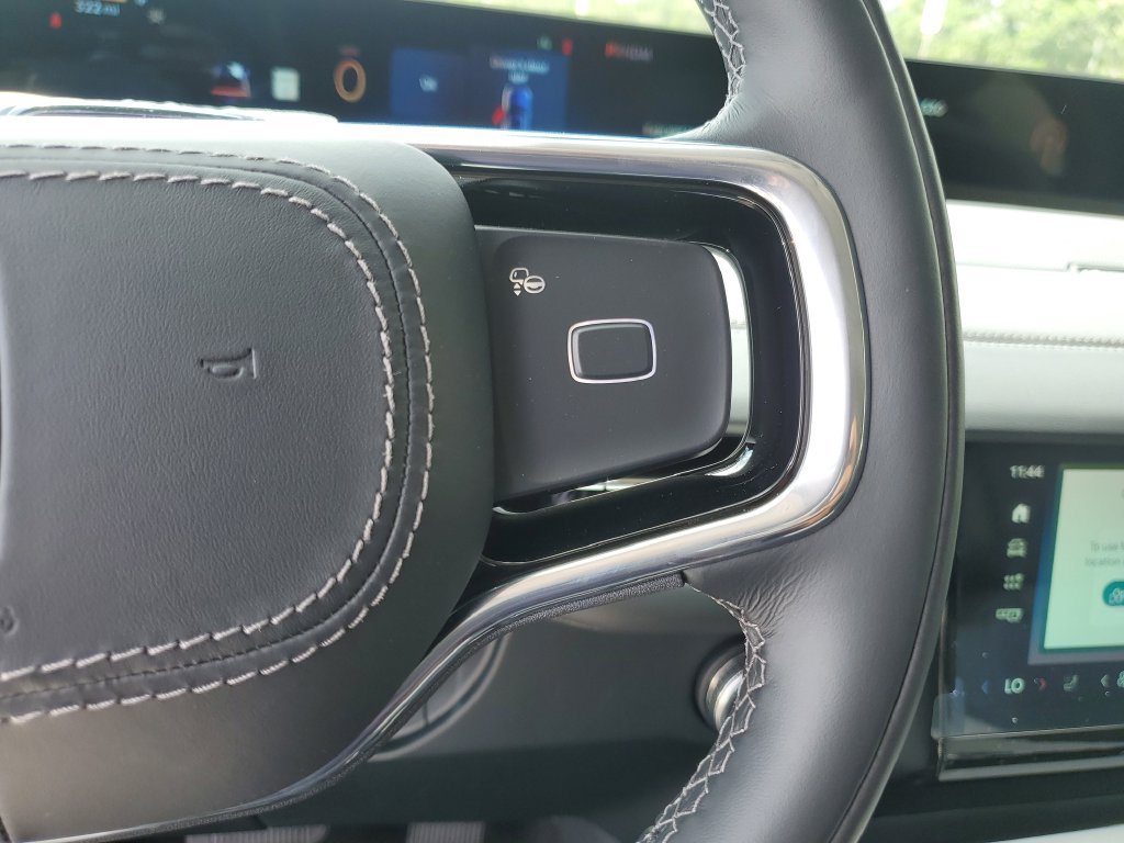 New 2026 Lincoln Navigator Premiere AWD/4WD image 26