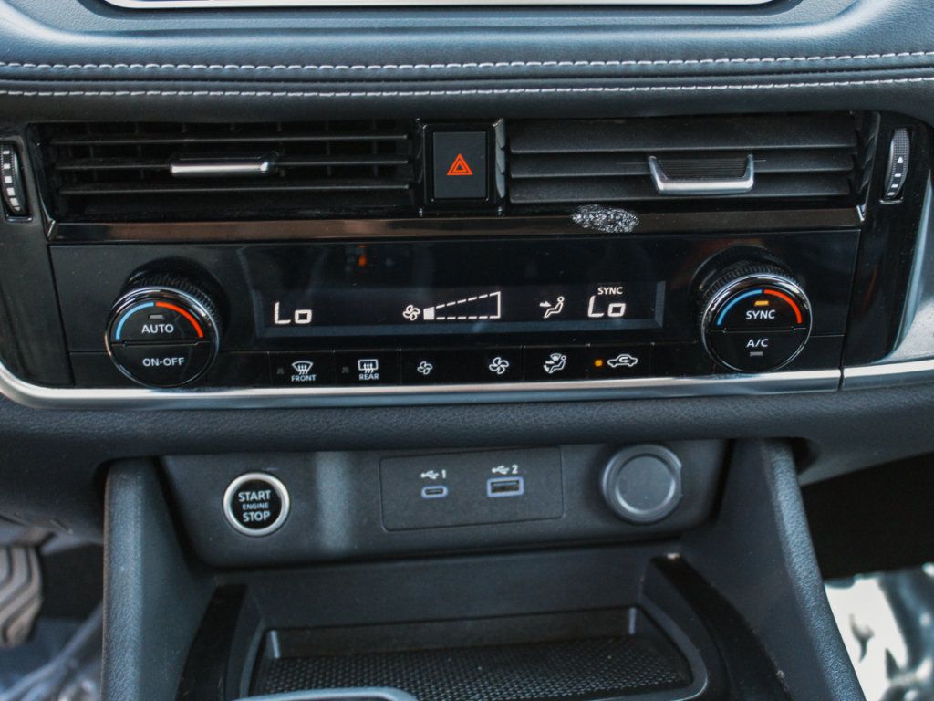 Used 2021 Nissan Rogue SV AWD/4WD image 15