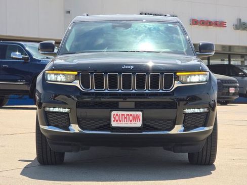 Used 2023 Jeep Grand Cherokee L Limited w/ Trailer Tow Group (B) AWD/4WD image 2