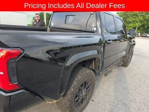 Used 2024 Toyota Tacoma SR5 AWD/4WD image 20