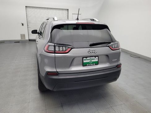 Used 2021 Jeep Cherokee Latitude Plus w/ Sun & Sound Group FWD image 6