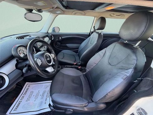 Used 2010 MINI Cooper Hardtop image 18