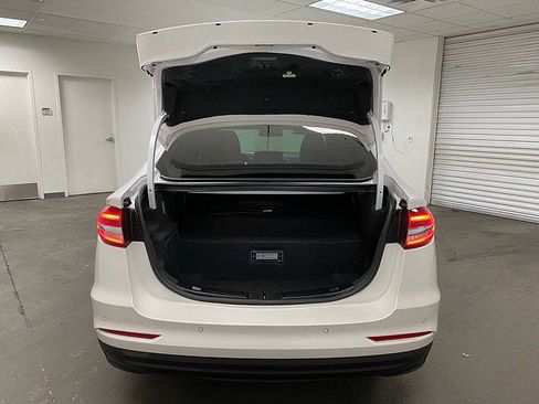 Used 2019 Ford Fusion Energi Titanium image 12
