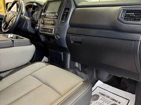 Used 2021 Nissan Titan S w/ S Utility Package RWD image 12