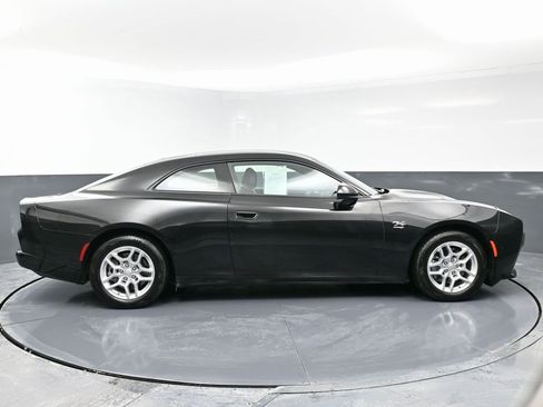 Used 2025 Dodge Charger R/T w/ Quick Order Package 25M R/T image 8
