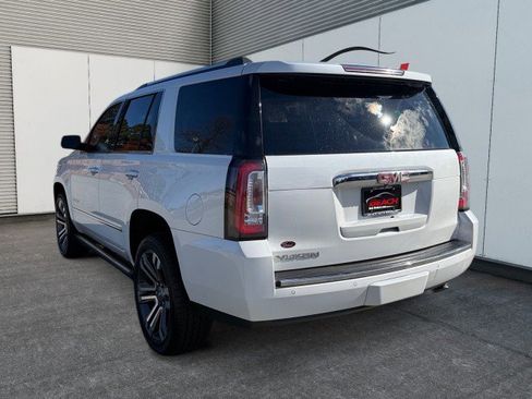 Used 2018 GMC Yukon Denali w/ Denali Ultimate Package image 13