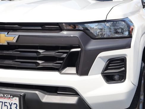 Used 2023 Chevrolet Colorado LT w/ LT Convenience Package RWD image 8