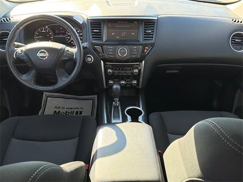 Used 2020 Nissan Pathfinder SV w/ Cargo Package image 12