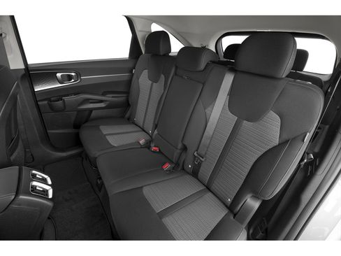 New 2026 Kia Sorento LX FWD image 36