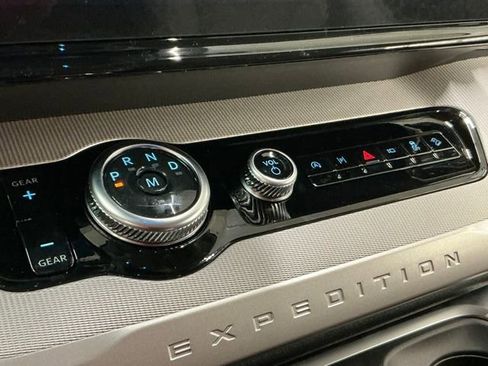 New 2026 Ford Expedition Active AWD/4WD image 23