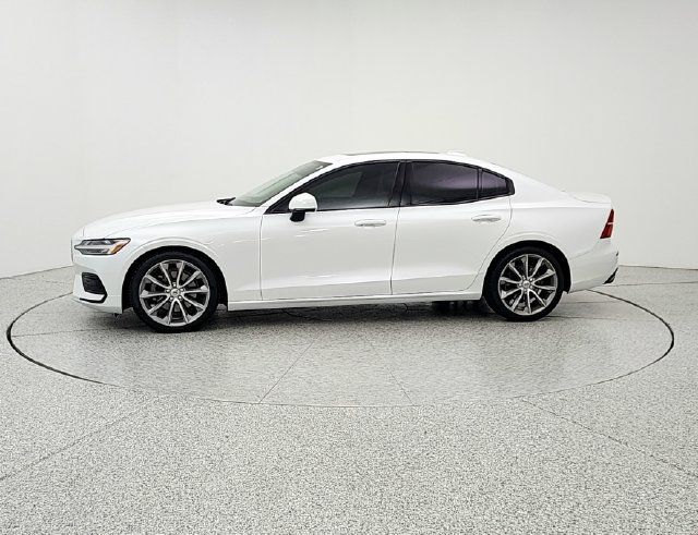 Used 2020 Volvo S60 T5 Momentum FWD image 8