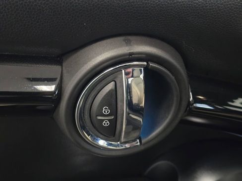 Used 2023 MINI Cooper SE image 29