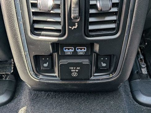 Used 2021 Jeep Grand Cherokee Limited w/ Luxury Group II AWD/4WD image 27
