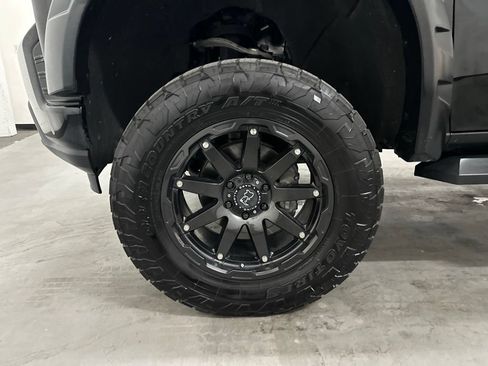 Used 2019 Chevrolet Silverado 1500 RST AWD/4WD image 59