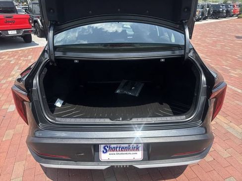 Used 2025 Kia K4 FWD image 28
