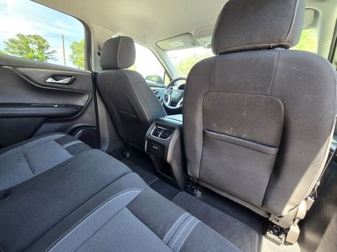 Used 2023 Chevrolet Blazer LT w/ Midnight/Sport Edition FWD image 15