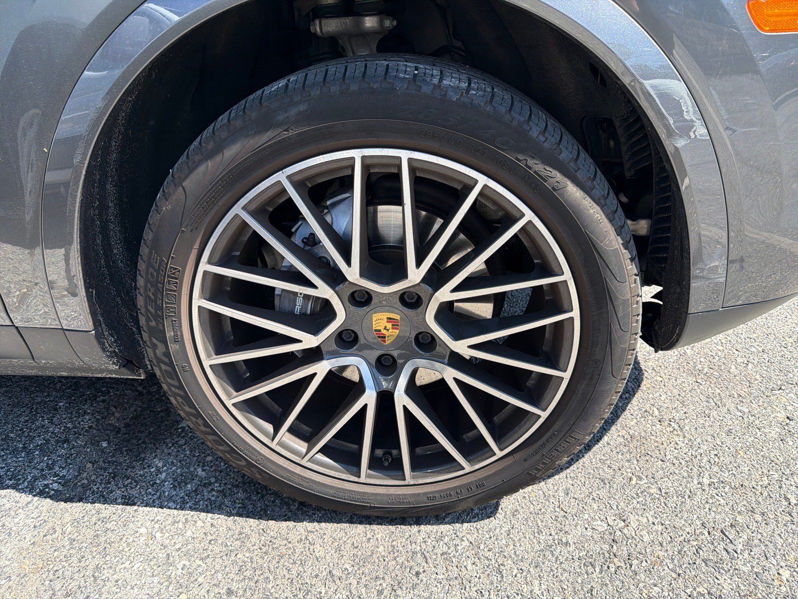 Used 2020 Porsche Cayenne AWD/4WD image 4