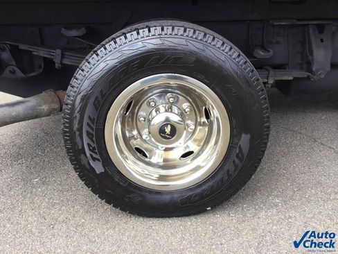 Used 2013 Chevrolet Silverado 3500 W/T w/ Snow Plow Prep Package image 22