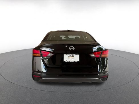 Used 2026 Nissan Altima 2.5 SV FWD image 11