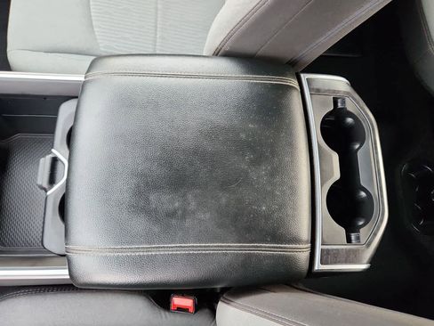 Used 2024 RAM 2500 Big Horn w/ Off Road Package image 20