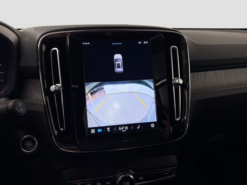 Certified 2023 Volvo XC40 B5 Plus w/ Driver Assist Package image 14