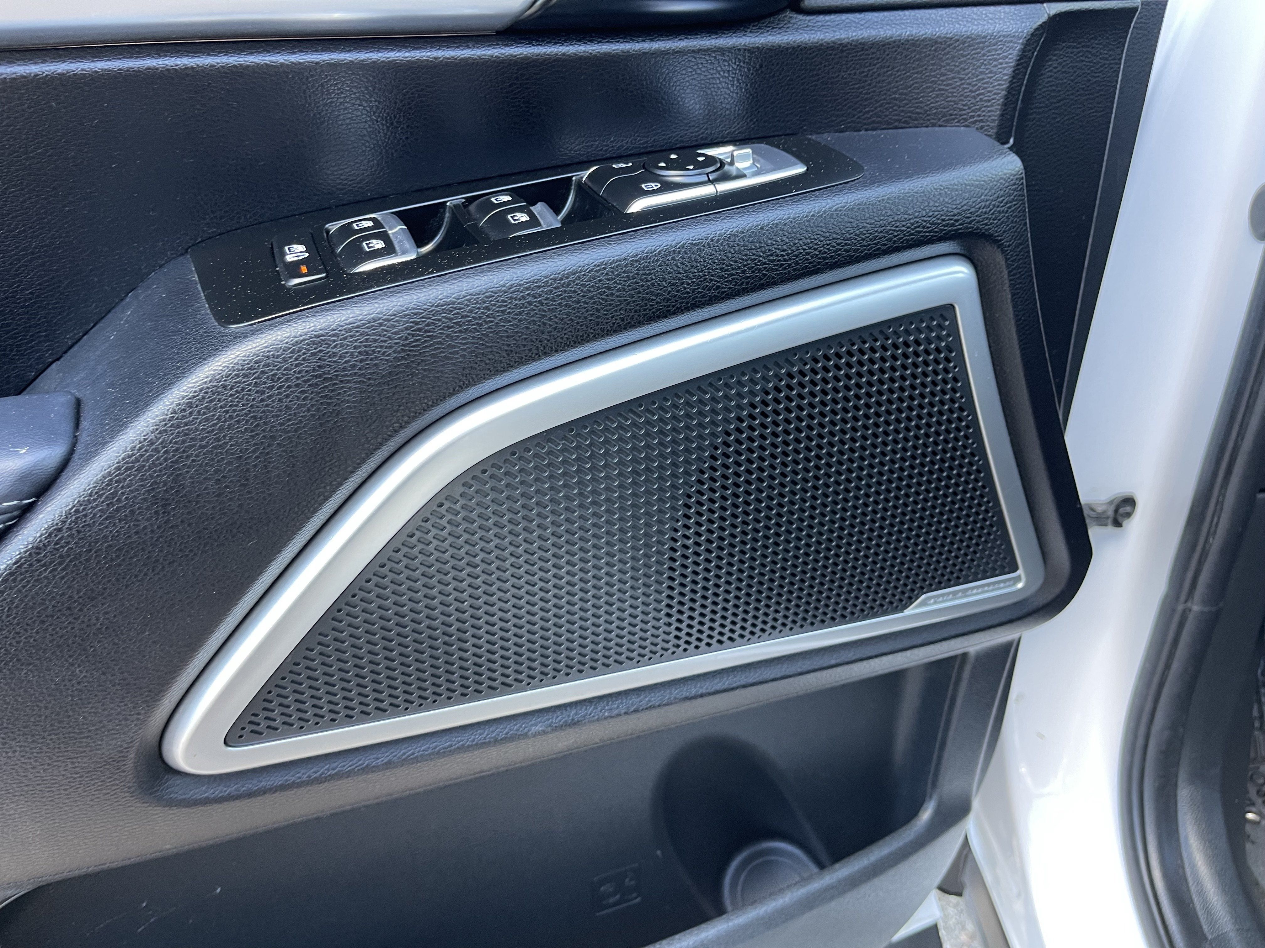 Used 2021 Kia Telluride S FWD image 22