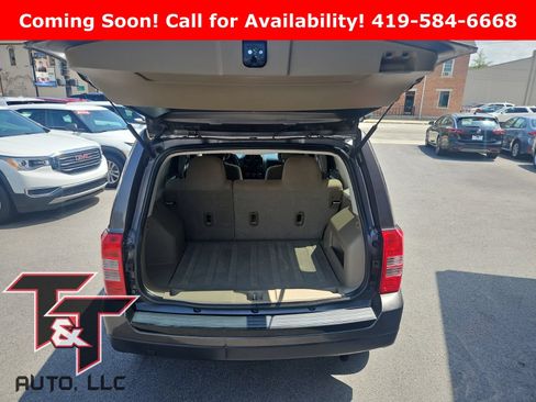 Used 2014 Jeep Patriot Sport w/ Power Value Group FWD image 17