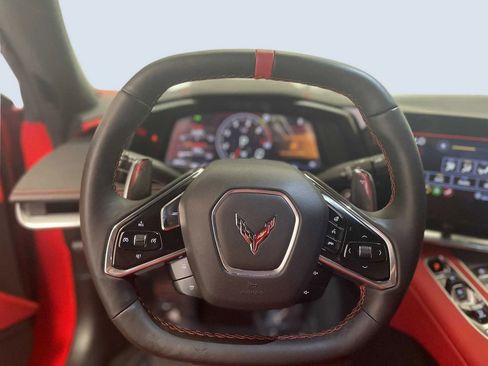 Used 2021 Chevrolet Corvette Stingray Preferred Cpe w/ Z51 Performance Package RWD image 17