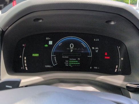 Certified 2025 Toyota Camry SE FWD image 10