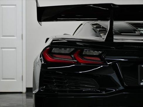 Used 2026 Chevrolet Corvette ZR1 w/ ZR1 Carbon Fiber Aero Package RWD image 16
