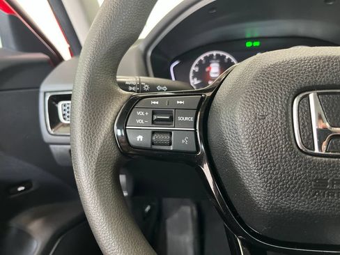 Used 2023 Honda Civic LX image 6