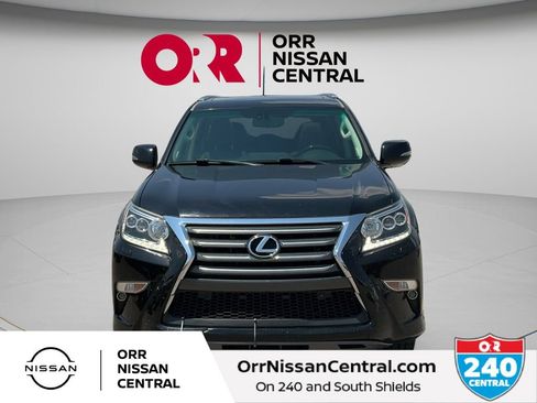 Used 2019 Lexus GX 460 Premium AWD/4WD image 2