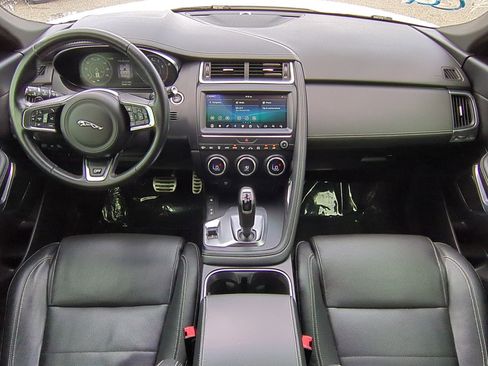 Used 2019 Jaguar E-PACE R-Dynamic HSE image 15