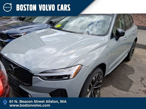 New 2026 Volvo XC60 T8 Ultra w/ Protection Package Premier AWD/4WD image 3