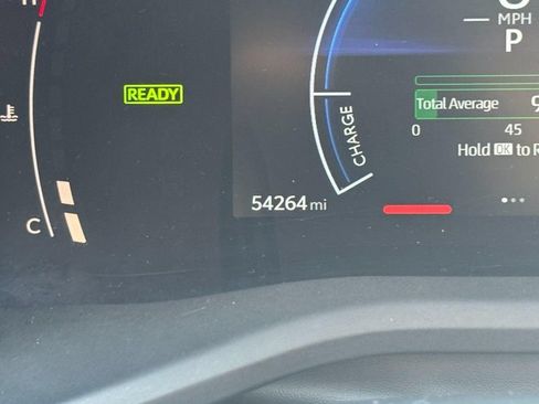 Used 2025 Toyota Camry SE FWD image 29