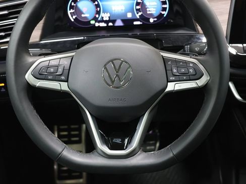 Used 2025 Volkswagen Atlas SEL Premium R-Line AWD/4WD image 17
