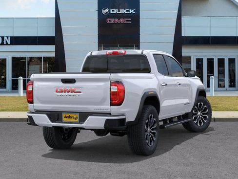 New 2026 GMC Canyon Denali image 4