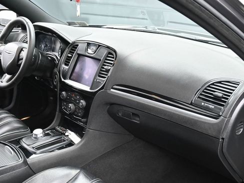 Used 2023 Chrysler 300 S image 35